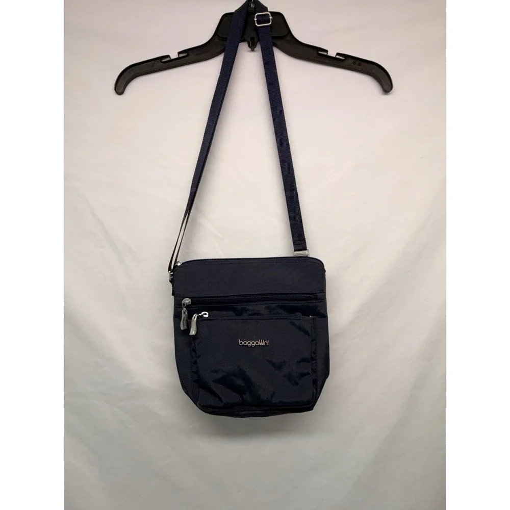 NWOT Baggallini Navy Blue Nylon Crossbody Bag with RFID Blocking&Wristlet Wallet